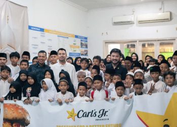 Jumat-berkah-Raffi-Ahmad-dan-Rudy-Salim-Bersama-Anak-Anak-Panti-Asuhan-di-Jakarta-Selatan