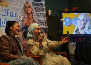 Nini-Carlina-Mendapatkan-Dukungan-Sang-Adik-Fitri-Carlina-setelah-8-tahun-vakum-ft-cakraline