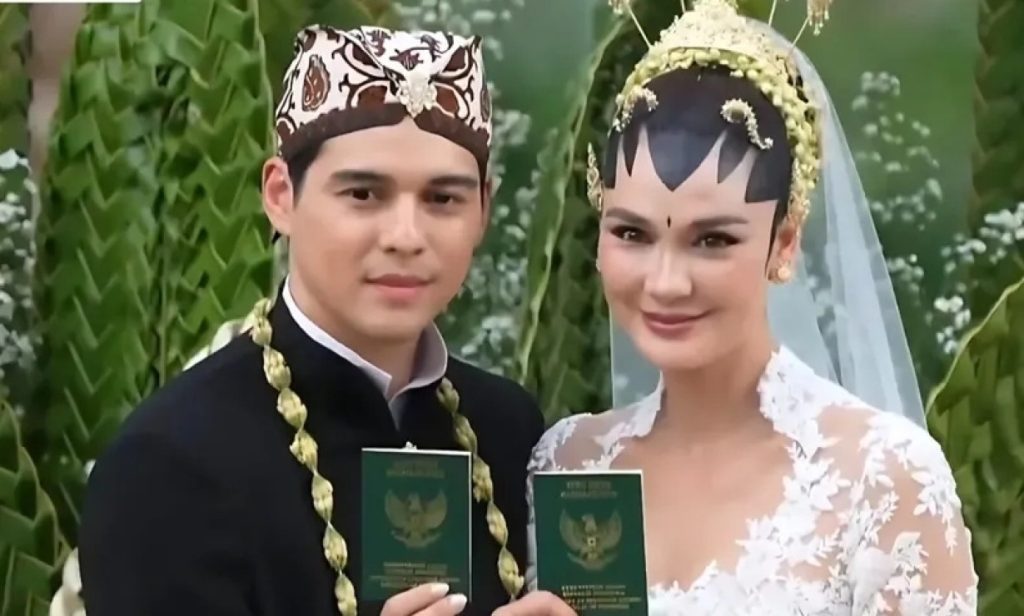 Luna-Maya-Maxime-Bouttier-resmi-menikah