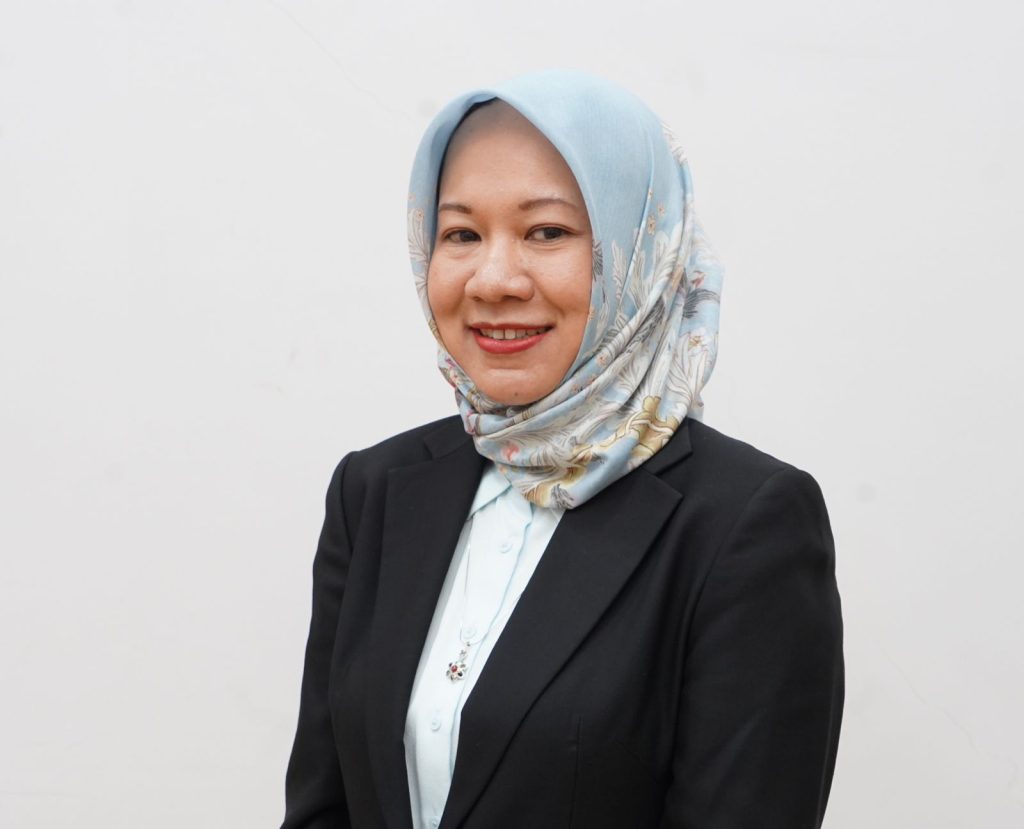 Dekan-FEB-UI-periode-2025-2029-Yulianti-Ph.D-Ft-Humas