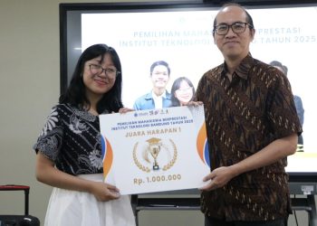 Jessica-Stevanie-bersama-dosen-ft-itb.ac_.id