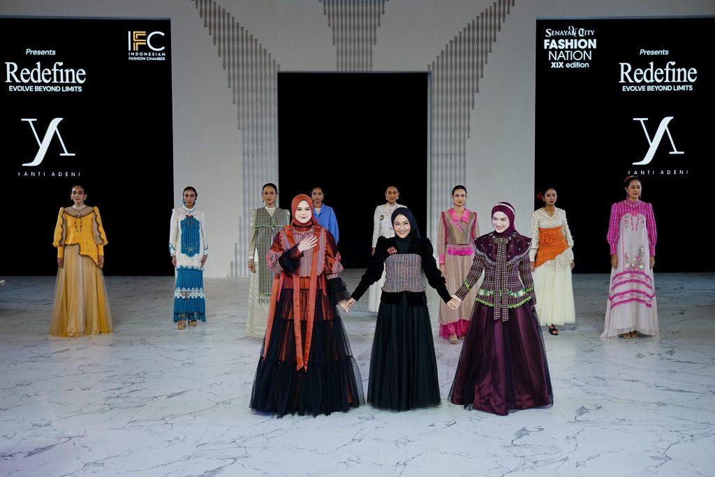Enchanting-Baduy-karya-desainer-Yanti-Adeni