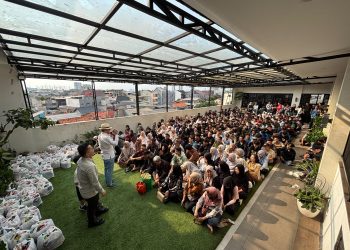 Stephen-Wongso-bersama-Karyawan