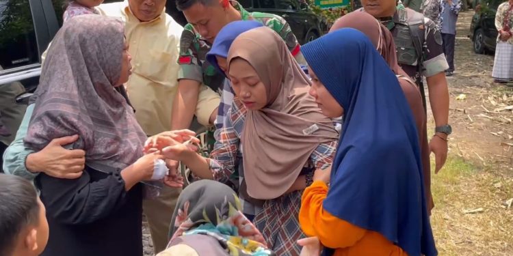 Fafa-Nur-Azila-Istri-Praka-Farizal-Romadhon-disambut-haru-keluarga-di-Kulon-Progo