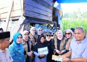 Indojalito-kembali-lakukan-bedah-rumah-di-Pariaman