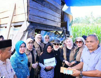 Indojalito-kembali-lakukan-bedah-rumah-di-Pariaman