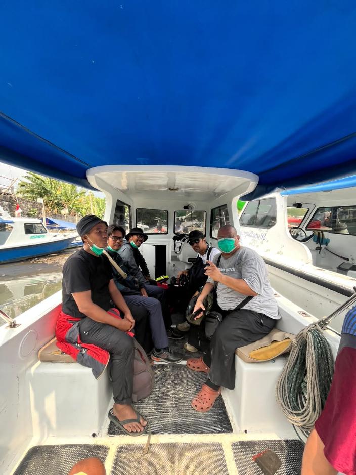 Lima-Pewarta-Foto-hilang-kontak-di-Selat-Sunda.