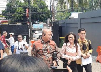 Sarwendah-didampingi-Chris-Same-Siwu-ft-Cakraline