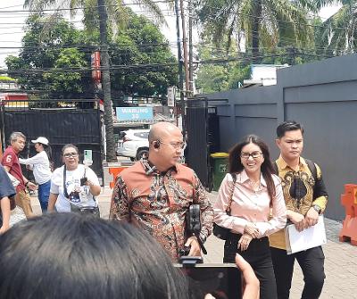 Sarwendah-didampingi-Chris-Same-Siwu-ft-Cakraline