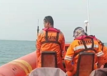 Tim-SAR-Gabungan-kembali-melakukan-operasi-pencarian-Wartawan-yang-hilang-di-Selat-Sunda