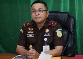 Ferry-Tas-Plt-Kejati-Sulut