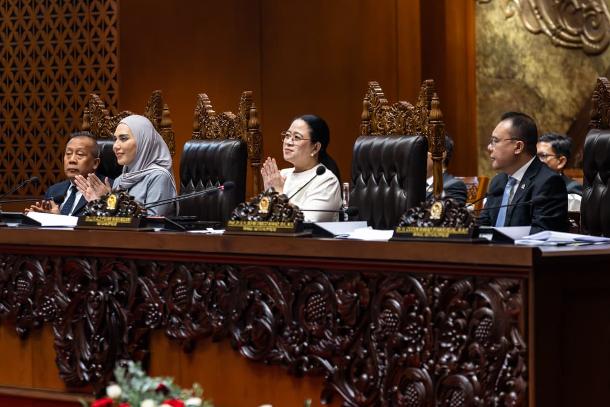 Puan-Maharani-Ketua-DPR_R