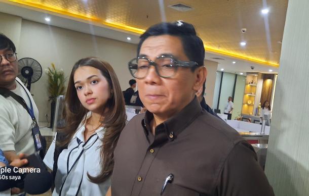 Rebecca-Klopper-bersama-Sandy-Arifin-ft-Cakraline