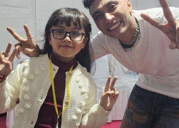 Shelyn-A-H-bersama-Juan-Reza-Penyanyi-lagu-Tabola-Bale-ft-dok-pri
